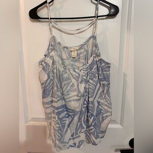 H & M, women’s tank top size medium. Leaf print